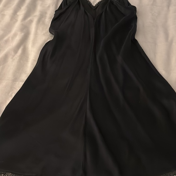 Elegant Black Lace Trim Nightgown/Slip - Picture 2 of 9